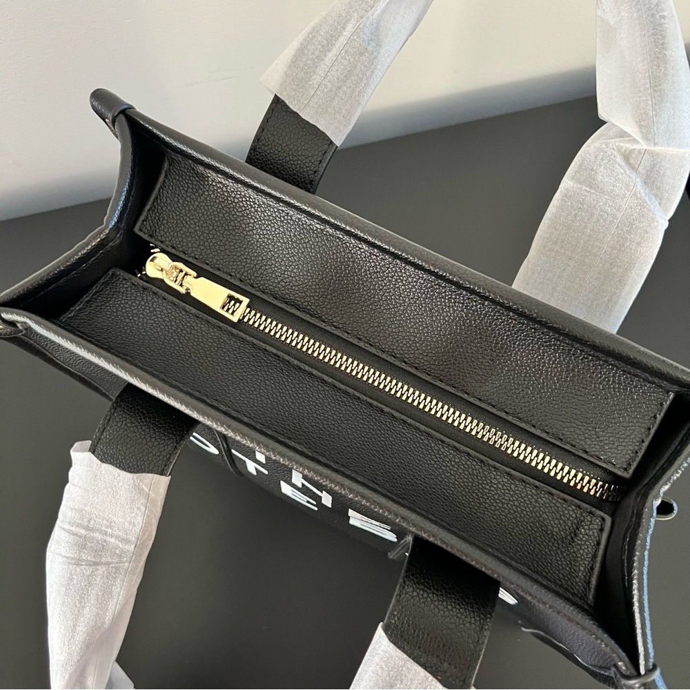 NEW Small The Tote Bag Red and Black Purse Crossbody - Picture 5 of 16